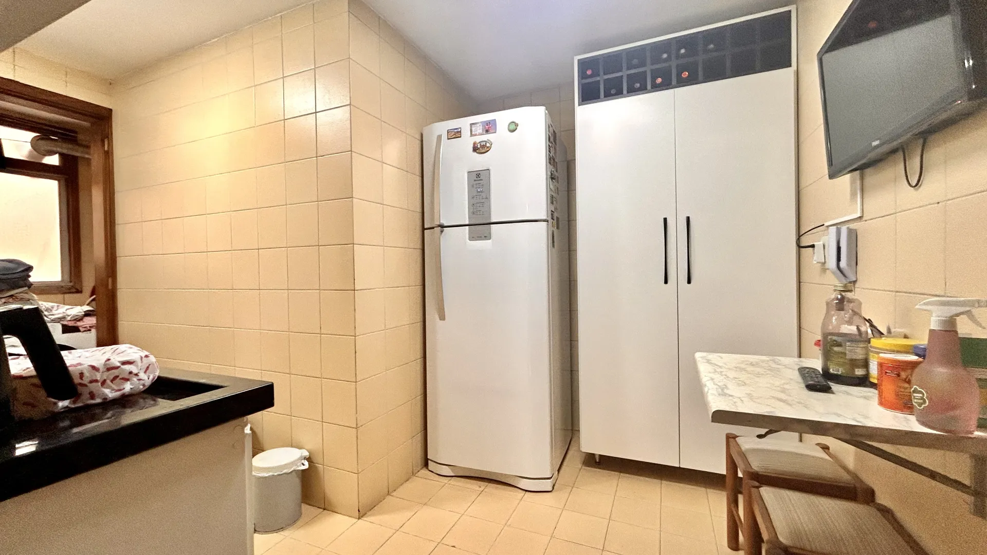 R$ 750.000 | 93m&sup2; | 2 DORMIT&Oacute;RIOS | VAGA | AV. LAGEADO | PORTO ALEGRE - RS Avenida Lageado Porto Alegre - 