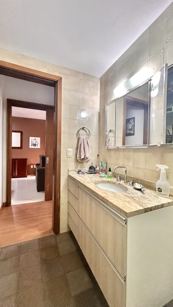 R$ 750.000 | 93m&sup2; | 2 DORMIT&Oacute;RIOS | VAGA | AV. LAGEADO | PORTO ALEGRE - RS Avenida Lageado Porto Alegre - 