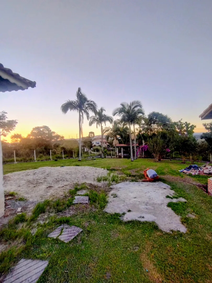 &Oacute;tima ch&aacute;cara com piscina com vista para a represa  Santa Isabel - 