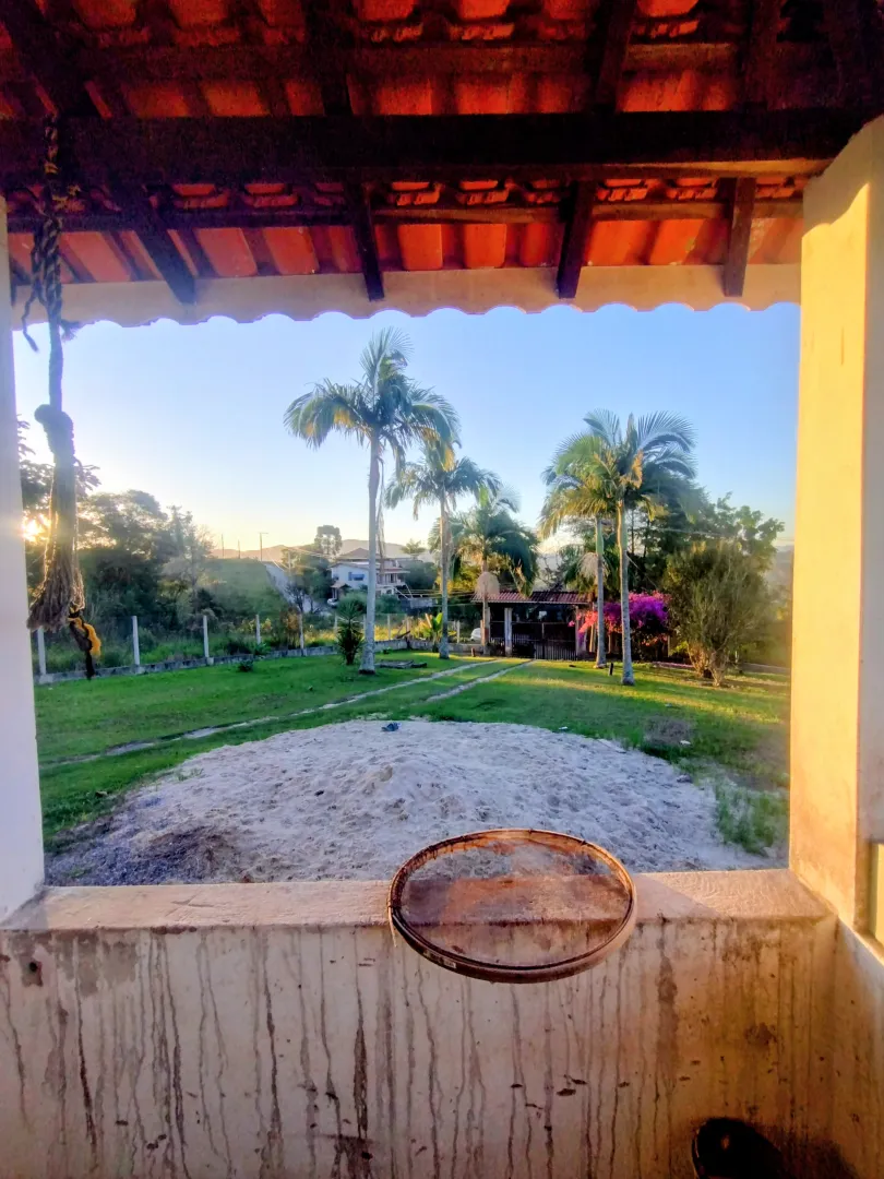 &Oacute;tima ch&aacute;cara com piscina com vista para a represa  Santa Isabel - 