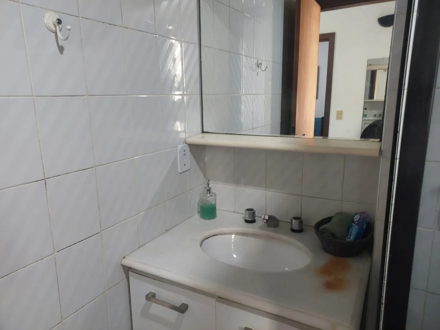 APARTAMENTO QUARTO  SALA COM VARANDA NASCENTE PISCINA ELEVADOR &Agrave; VENDA EM ONDINA! Avenida Milton Santos Salvador - 