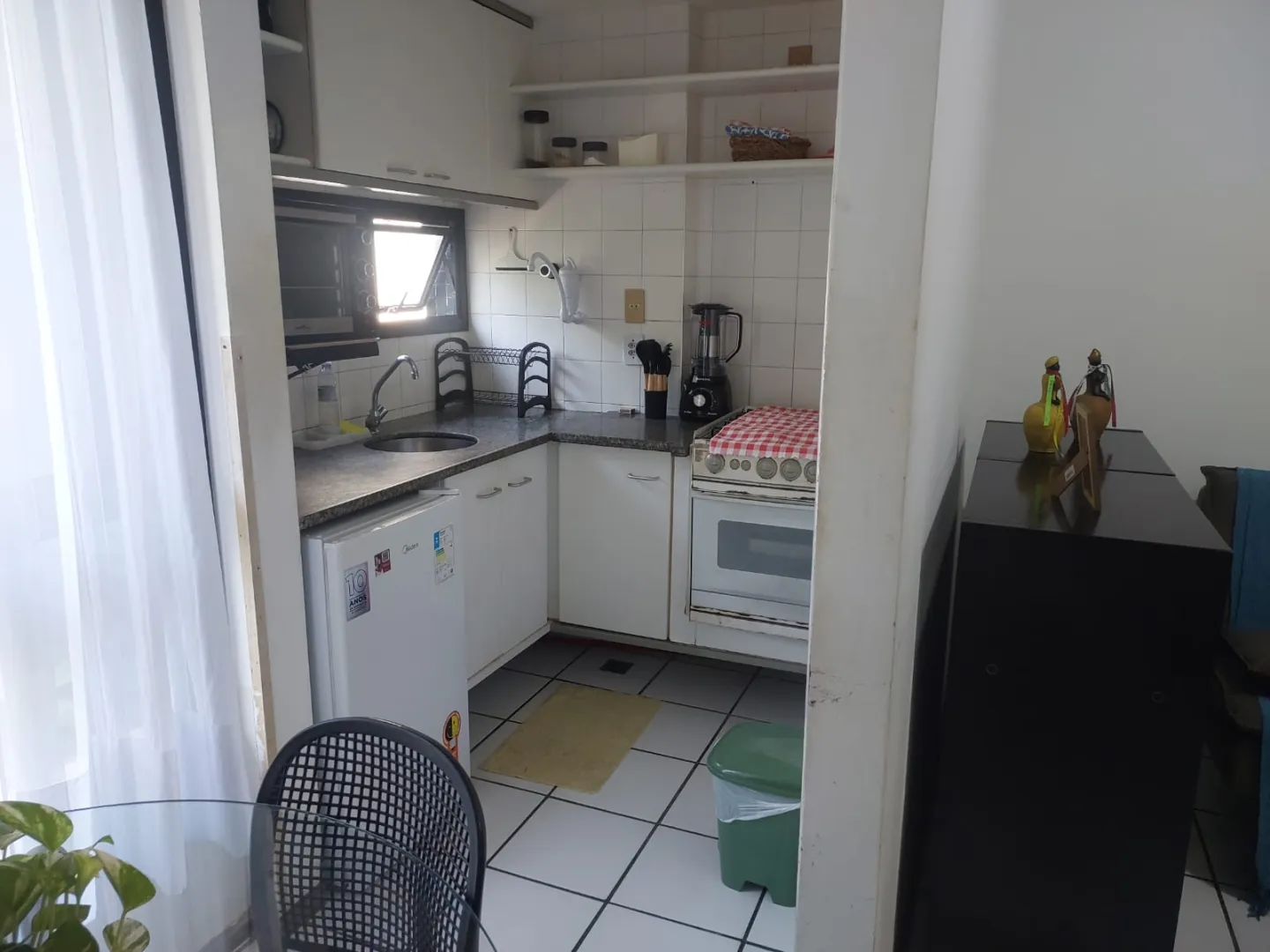 APARTAMENTO QUARTO  SALA COM VARANDA NASCENTE PISCINA ELEVADOR &Agrave; VENDA EM ONDINA! Avenida Milton Santos Salvador - 