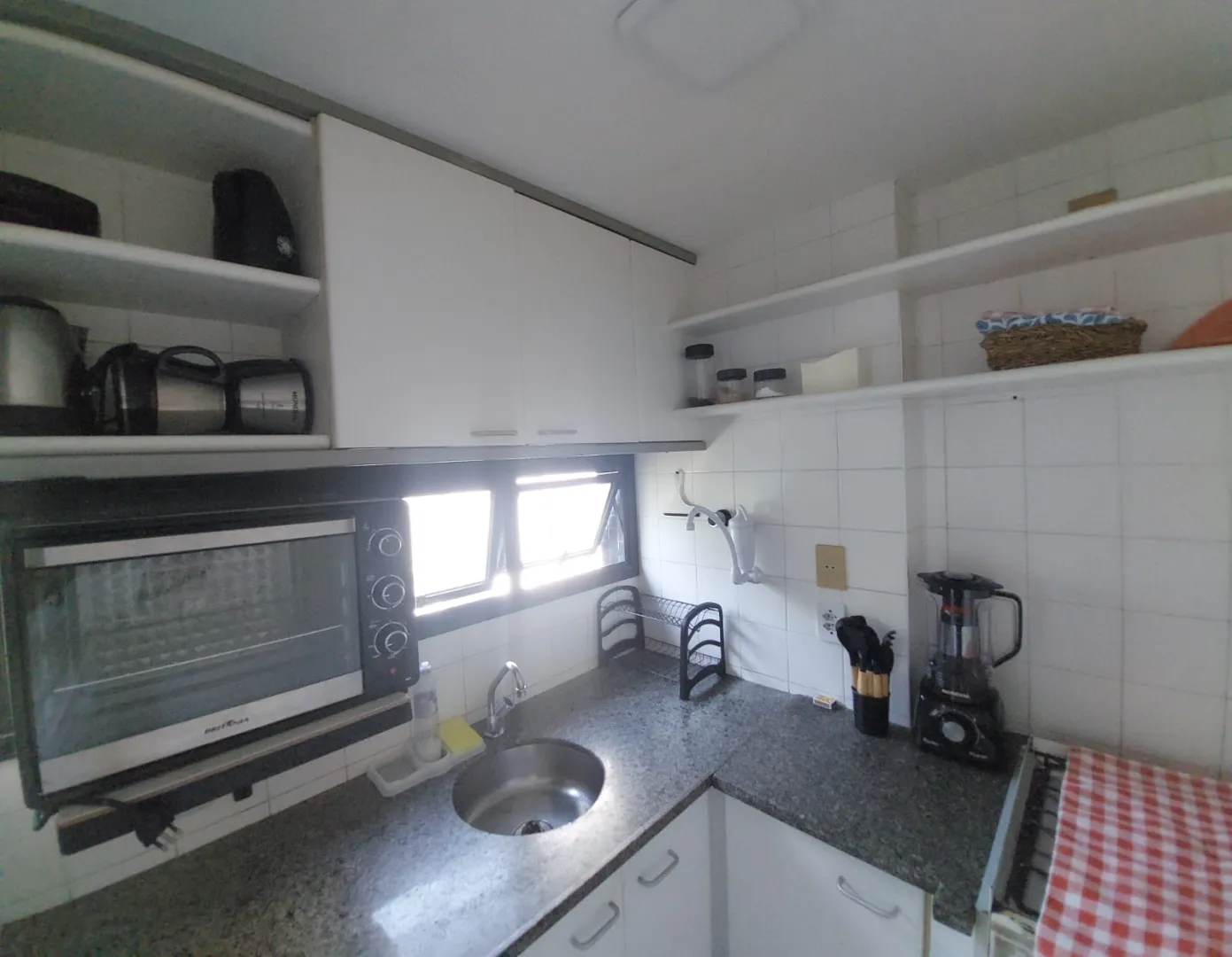 APARTAMENTO QUARTO  SALA COM VARANDA NASCENTE PISCINA ELEVADOR &Agrave; VENDA EM ONDINA! Avenida Milton Santos Salvador - 