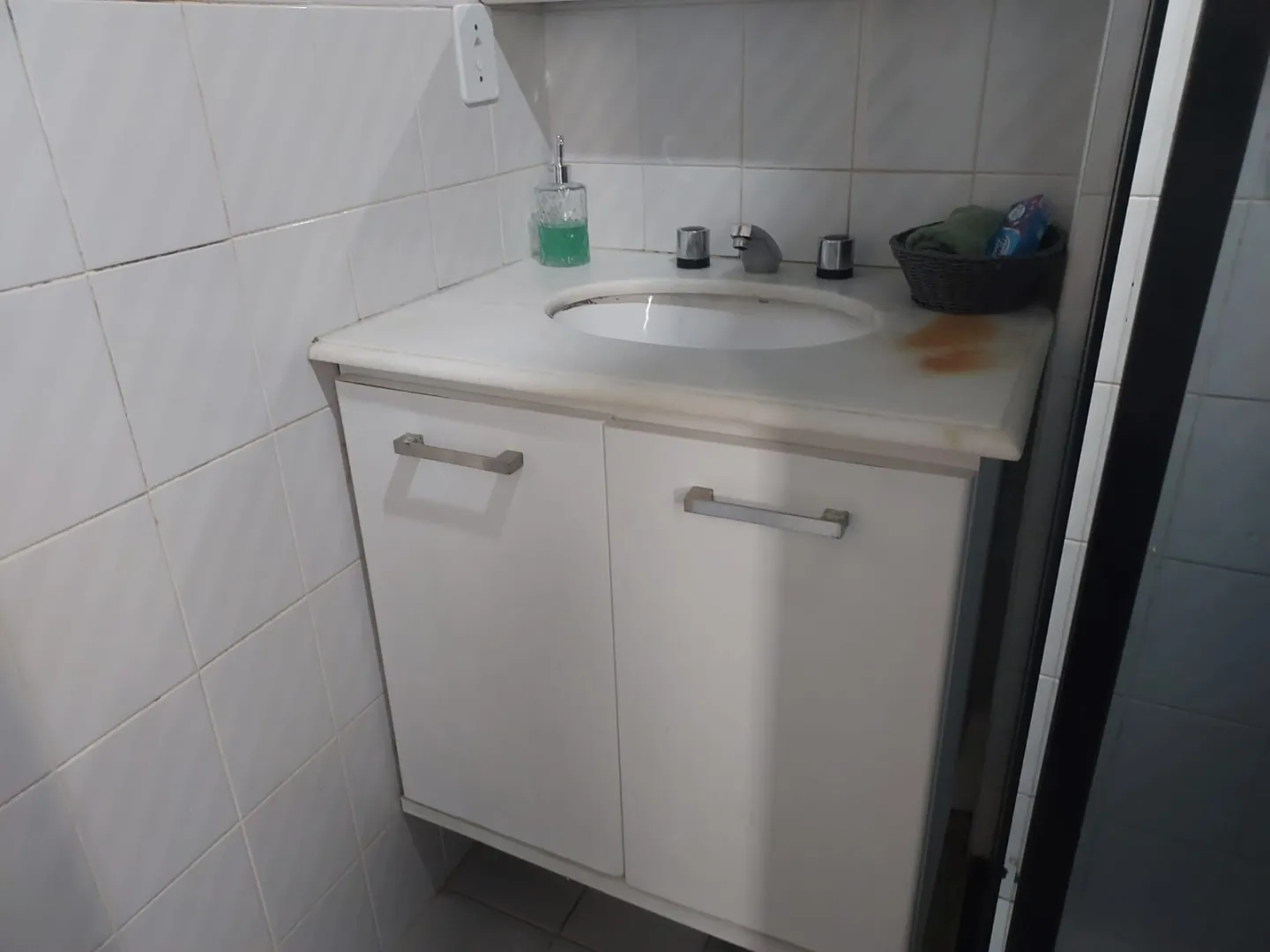 APARTAMENTO QUARTO  SALA COM VARANDA NASCENTE PISCINA ELEVADOR &Agrave; VENDA EM ONDINA! Avenida Milton Santos Salvador - 