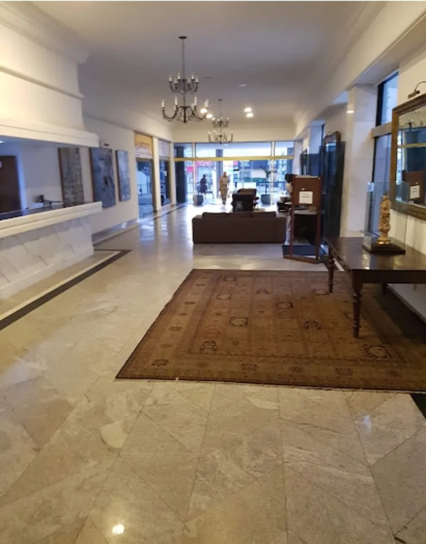 APARTAMENTO QUARTO  SALA COM VARANDA NASCENTE PISCINA ELEVADOR &Agrave; VENDA EM ONDINA! Avenida Milton Santos Salvador - 