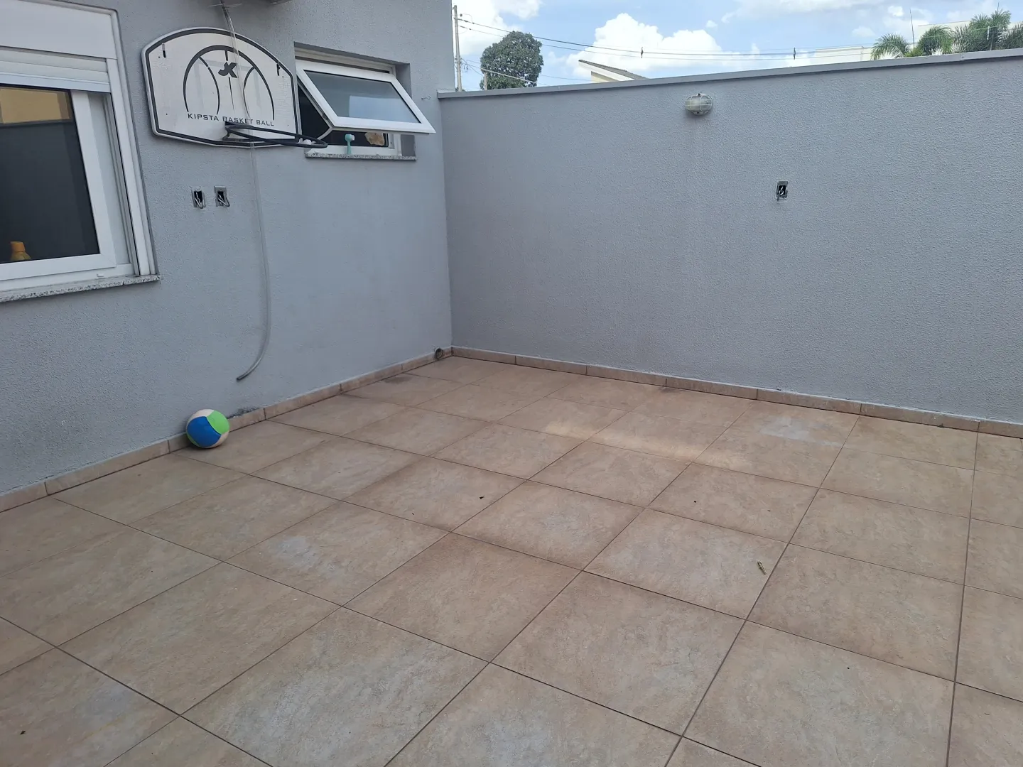Casa t&eacute;rrea &agrave; venda, 3 Dorms. - R$ 1.120.000 - Condom&iacute;nio Villa Sui&ccedil;a - Sorocaba/SP Avenida Francisco Roldão Sanches Sorocaba - 