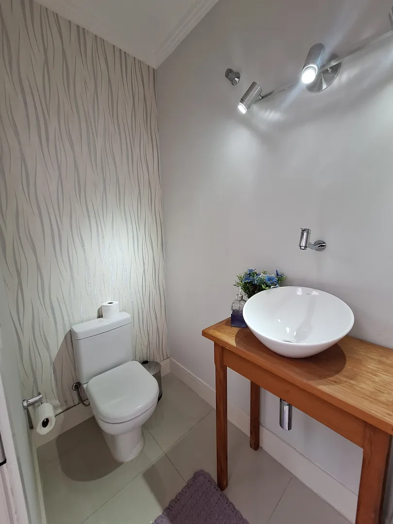 Casa t&eacute;rrea &agrave; venda, 3 Dorms. - R$ 1.120.000 - Condom&iacute;nio Villa Sui&ccedil;a - Sorocaba/SP Avenida Francisco Roldão Sanches Sorocaba - 