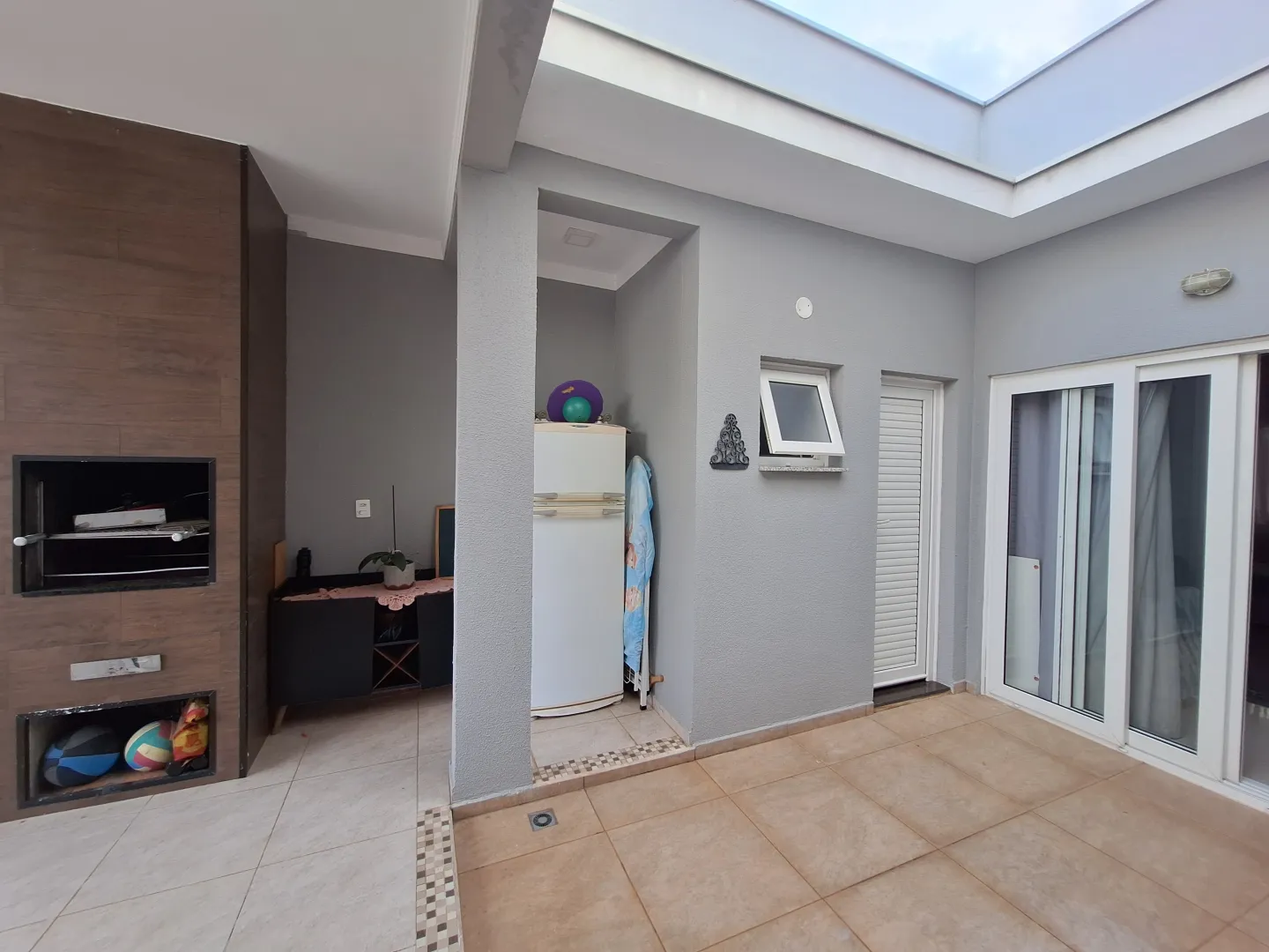 Casa t&eacute;rrea &agrave; venda, 3 Dorms. - R$ 1.120.000 - Condom&iacute;nio Villa Sui&ccedil;a - Sorocaba/SP Avenida Francisco Roldão Sanches Sorocaba - 
