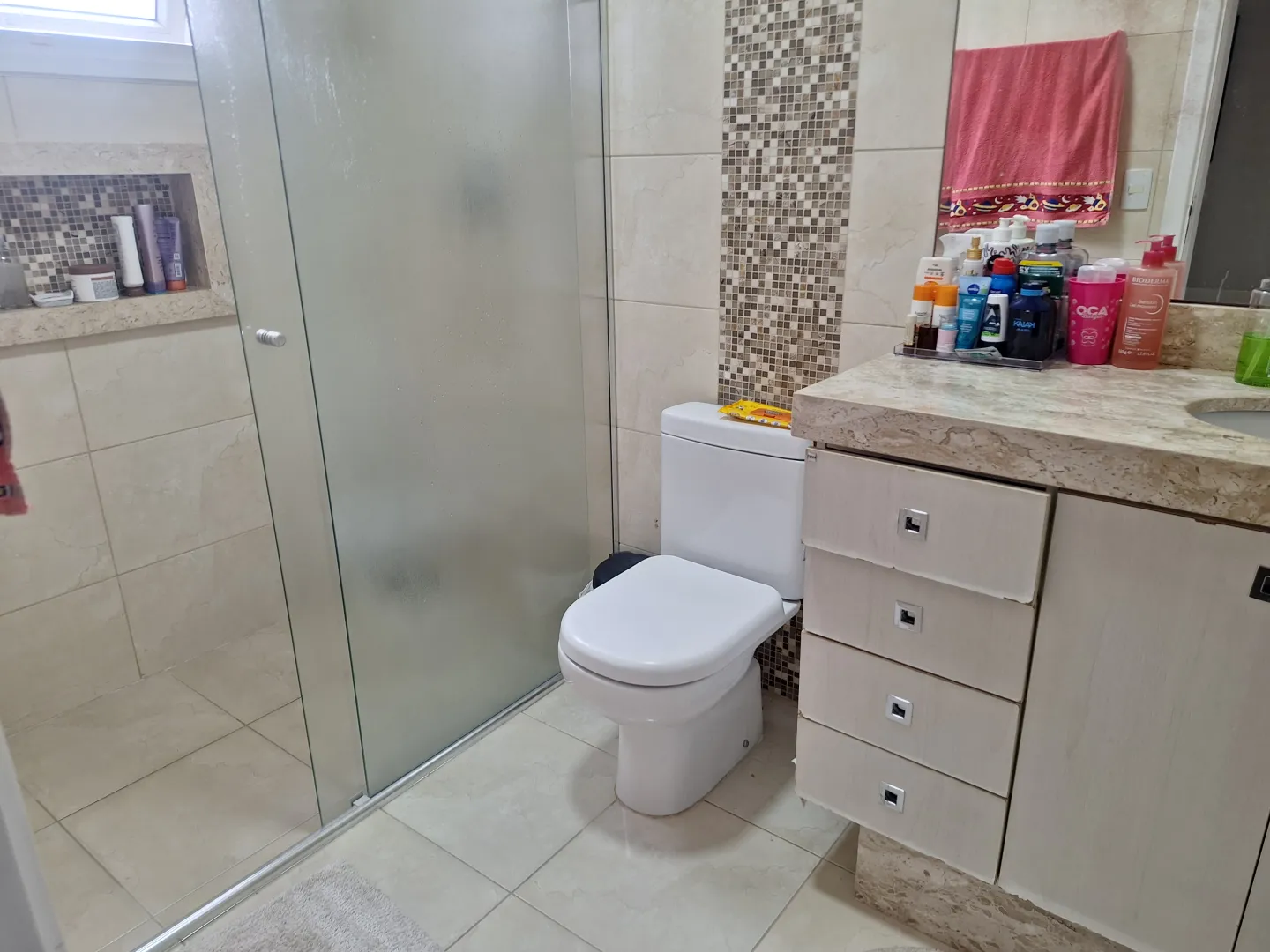 Casa t&eacute;rrea &agrave; venda, 3 Dorms. - R$ 1.120.000 - Condom&iacute;nio Villa Sui&ccedil;a - Sorocaba/SP Avenida Francisco Roldão Sanches Sorocaba - 