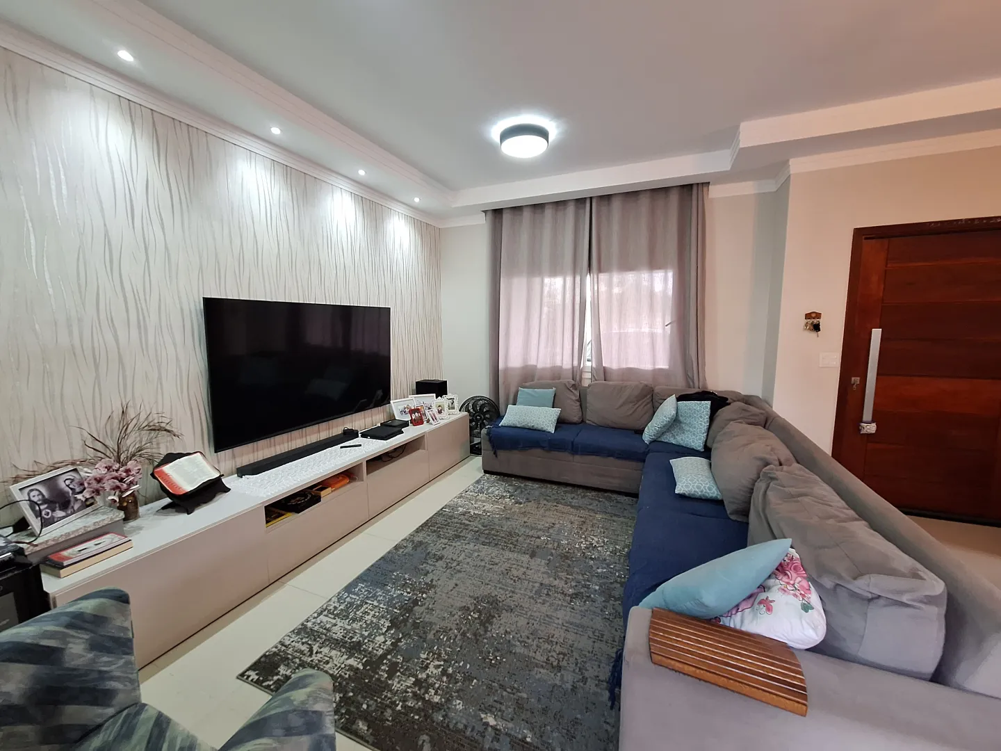 Casa t&eacute;rrea &agrave; venda, 3 Dorms. - R$ 1.120.000 - Condom&iacute;nio Villa Sui&ccedil;a - Sorocaba/SP Avenida Francisco Roldão Sanches Sorocaba - 