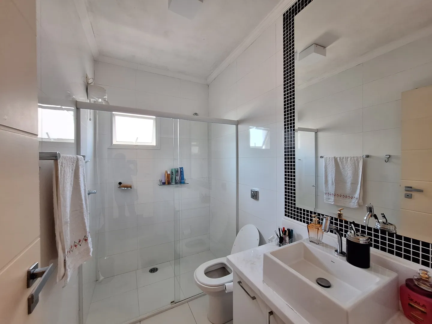 Casa  &agrave; venda, 3 Suites - R$ 1.390.000 - Condom&iacute;nio Granja Olga II - Sorocaba/SP  Sorocaba - 
