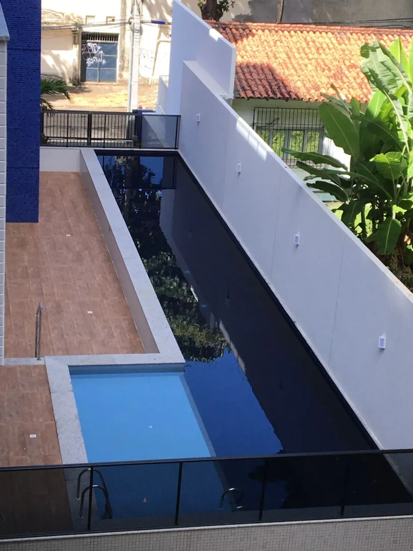 APARTAMENTO QUARTO E SALA VARANDA SEMINOVO GARAGEM ELEVADOR ACADEMIA PISCINA VENDA ONDINA Rua Senta Púa Salvador - 