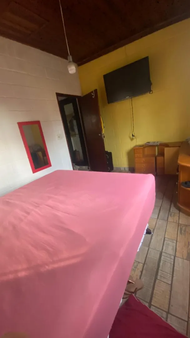 Ch&aacute;cara com piscina em condom&iacute;nio com vista deslumbrante para a represa  Igaratá - 