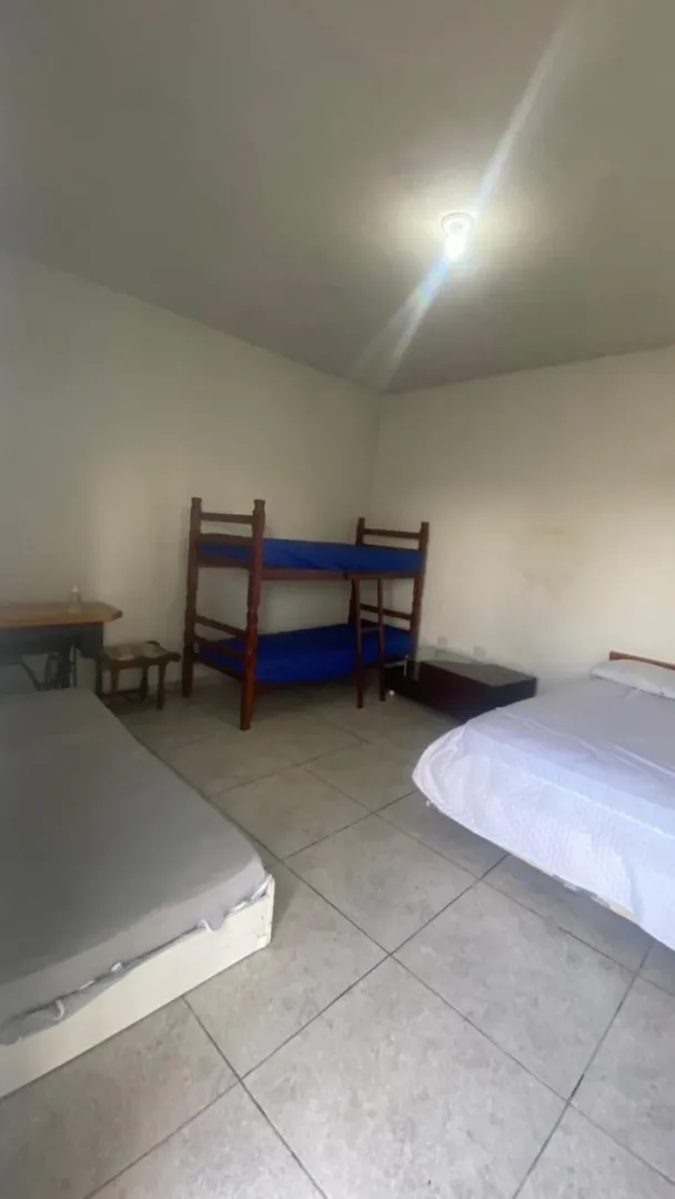 Ch&aacute;cara com piscina em condom&iacute;nio com vista deslumbrante para a represa  Igaratá - 