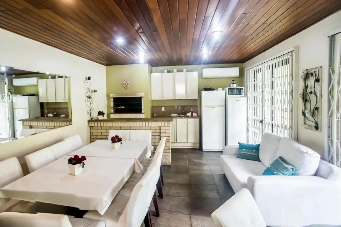 R$ 320.000 - OPORTUNIDADE &Uacute;NICA - 40M2 - 1 DORM - VISTA - REFORMADO Avenida Doutor Nilo Peçanha Porto Alegre - 