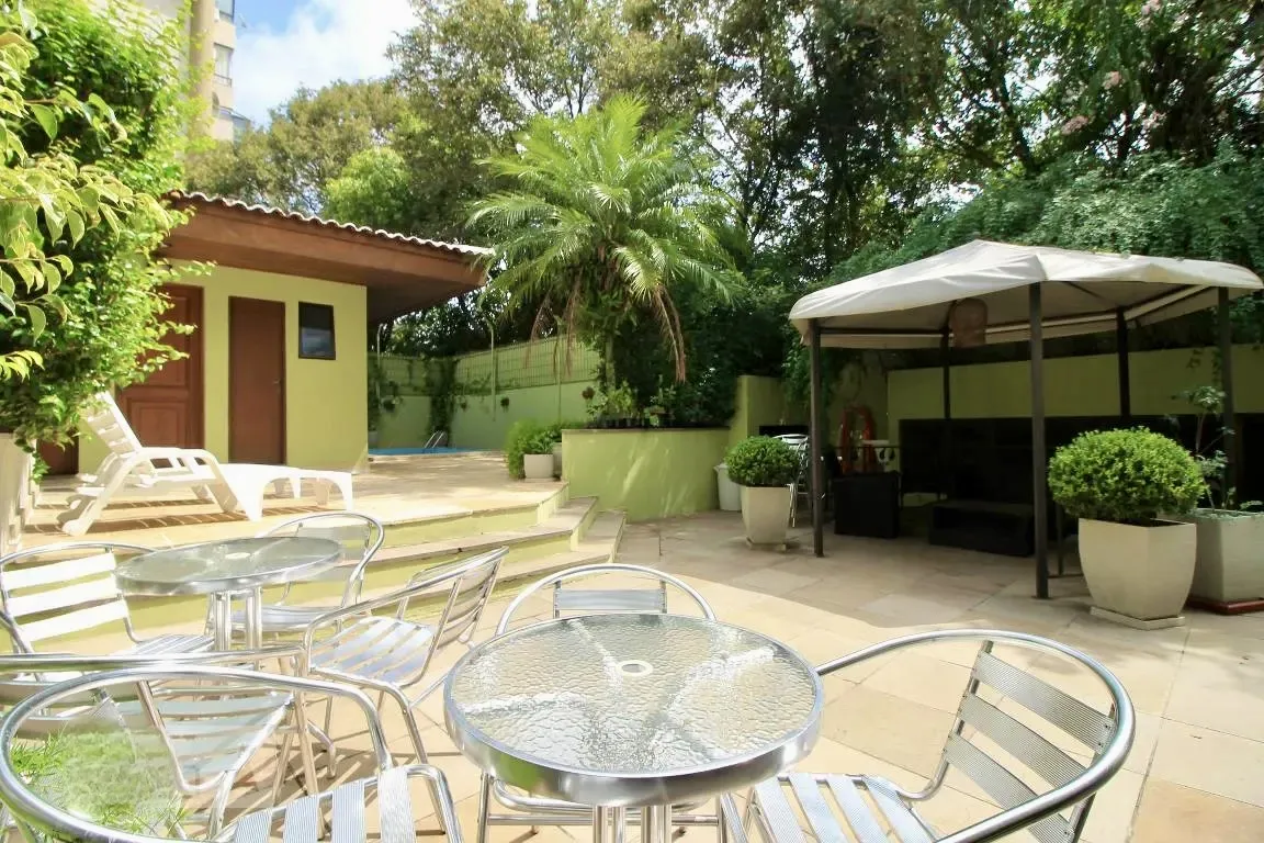 R$ 320.000 - OPORTUNIDADE &Uacute;NICA - 40M2 - 1 DORM - VISTA - REFORMADO Avenida Doutor Nilo Peçanha Porto Alegre - 