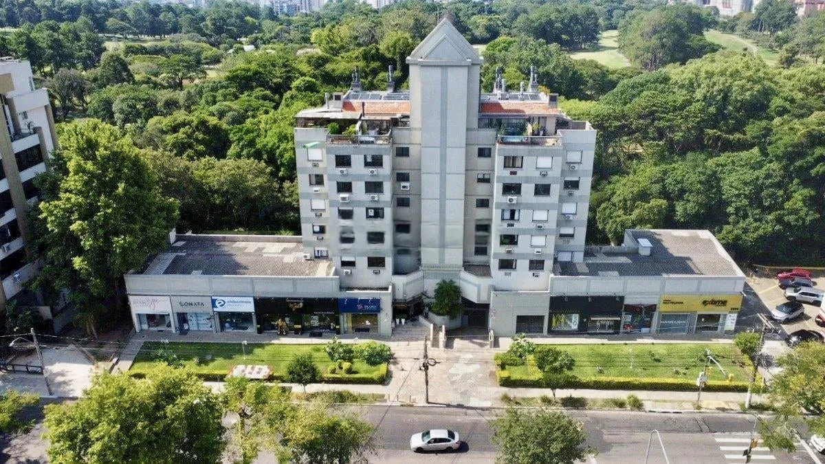 R$ 320.000 - OPORTUNIDADE &Uacute;NICA - 40M2 - 1 DORM - VISTA - REFORMADO Avenida Doutor Nilo Peçanha Porto Alegre - 