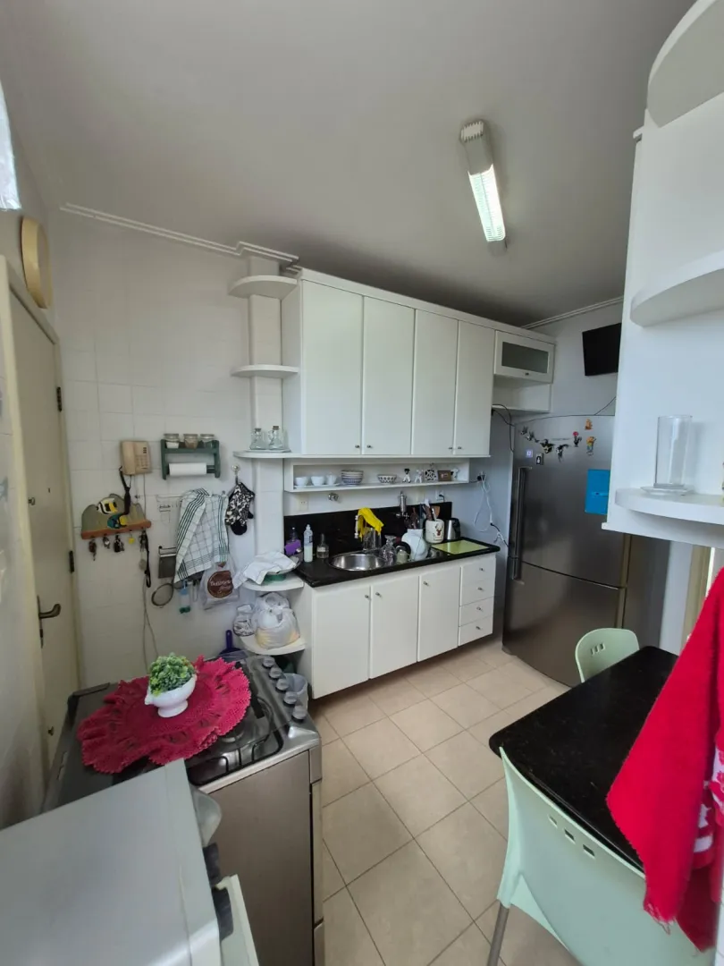 APARTAMENTO 3 QUARTOS SU&Iacute;TE NASCENTE ELEVADORES PORTARIA 24H &Agrave; VENDA NA BARRA! Rua Marquês de Caravelas Salvador - 