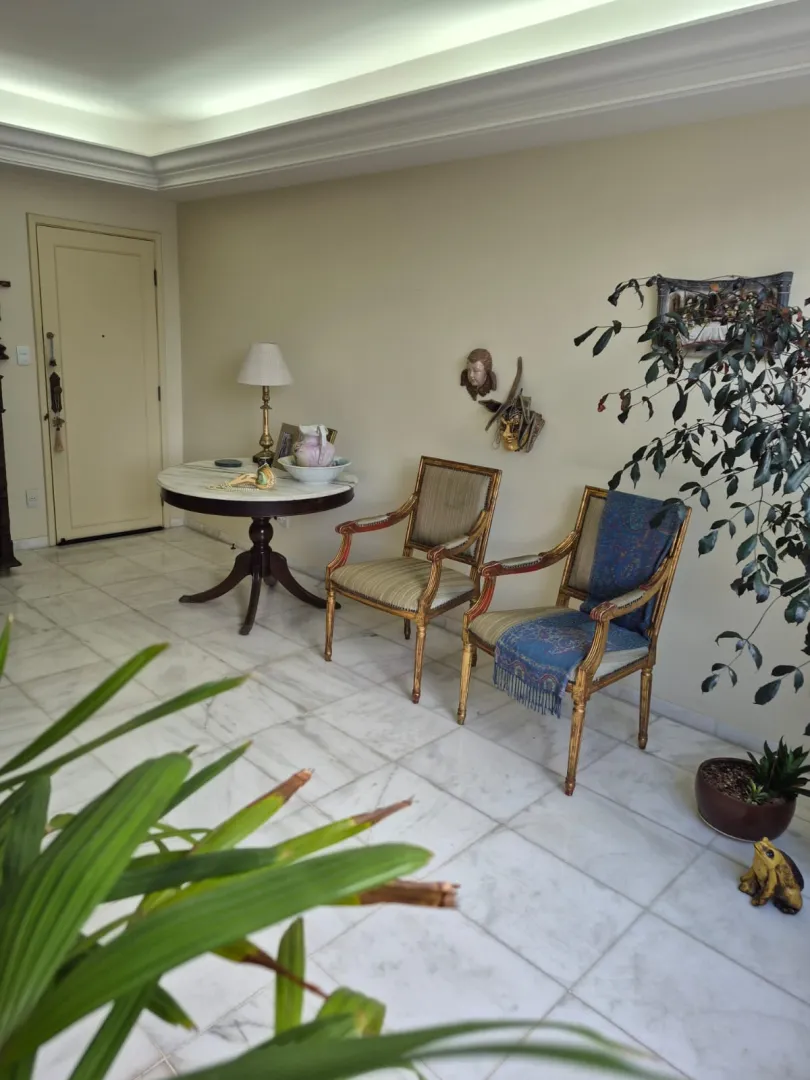 APARTAMENTO 3 QUARTOS SU&Iacute;TE NASCENTE ELEVADORES PORTARIA 24H &Agrave; VENDA NA BARRA! Rua Marquês de Caravelas Salvador - 