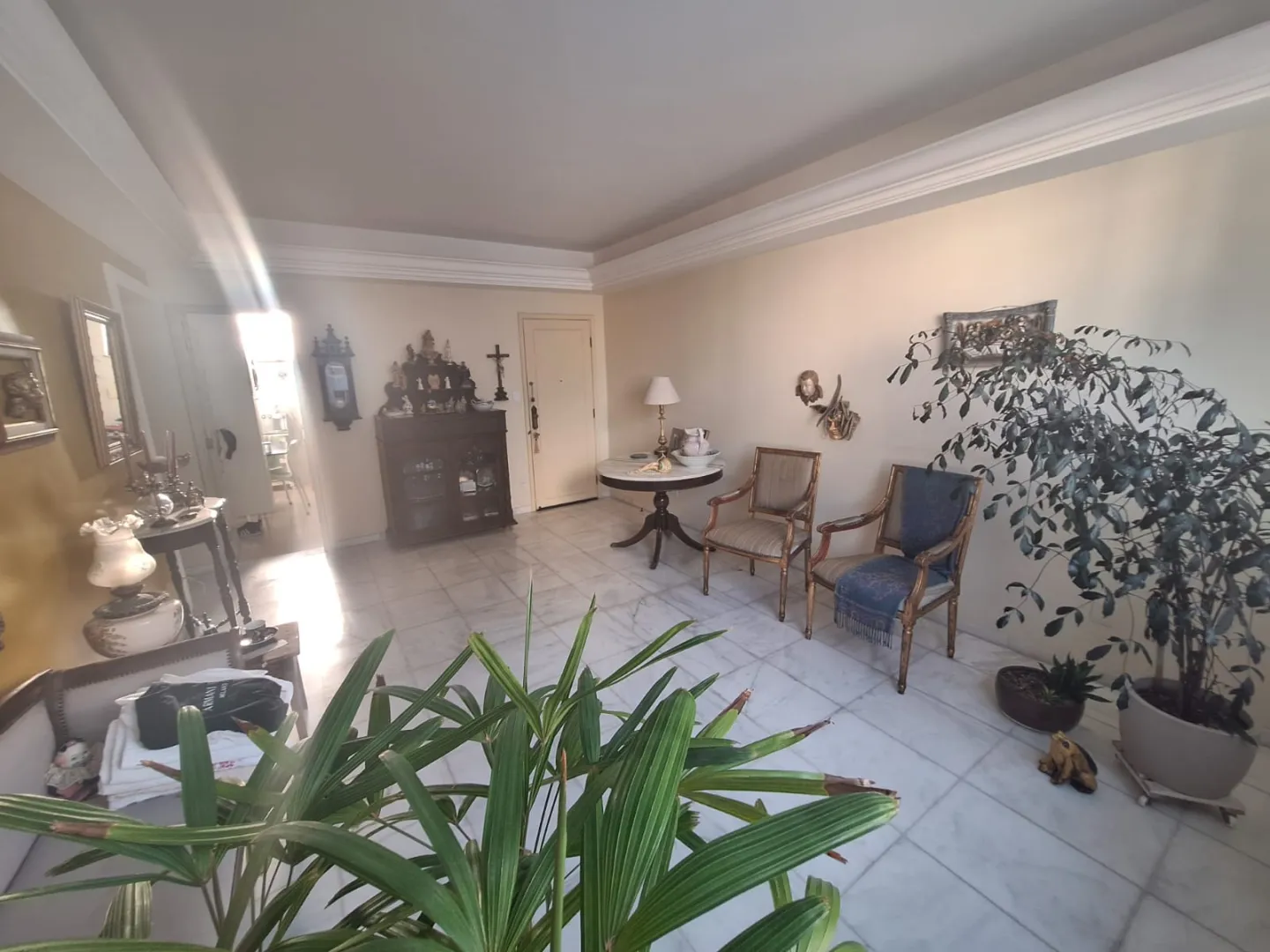 APARTAMENTO 3 QUARTOS SU&Iacute;TE NASCENTE ELEVADORES PORTARIA 24H &Agrave; VENDA NA BARRA! Rua Marquês de Caravelas Salvador - 