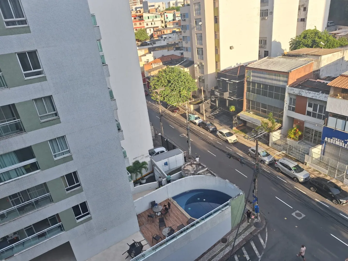 APARTAMENTO 3 QUARTOS SU&Iacute;TE NASCENTE ELEVADORES PORTARIA 24H &Agrave; VENDA NA BARRA! Rua Marquês de Caravelas Salvador - 