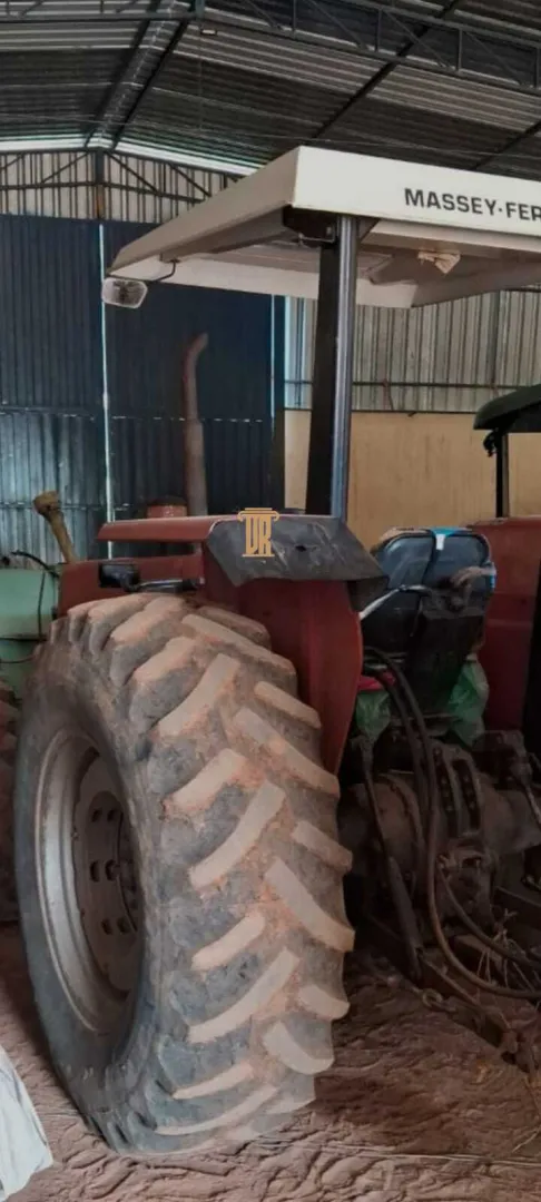FAZENDA DE CAF&Eacute; COM TORREFA&Ccedil;&Atilde;O &Agrave; VENDA &ndash; PORTEIRA FECHADA &ndash; SUL DE MINAS/MG  São Lourenço - 