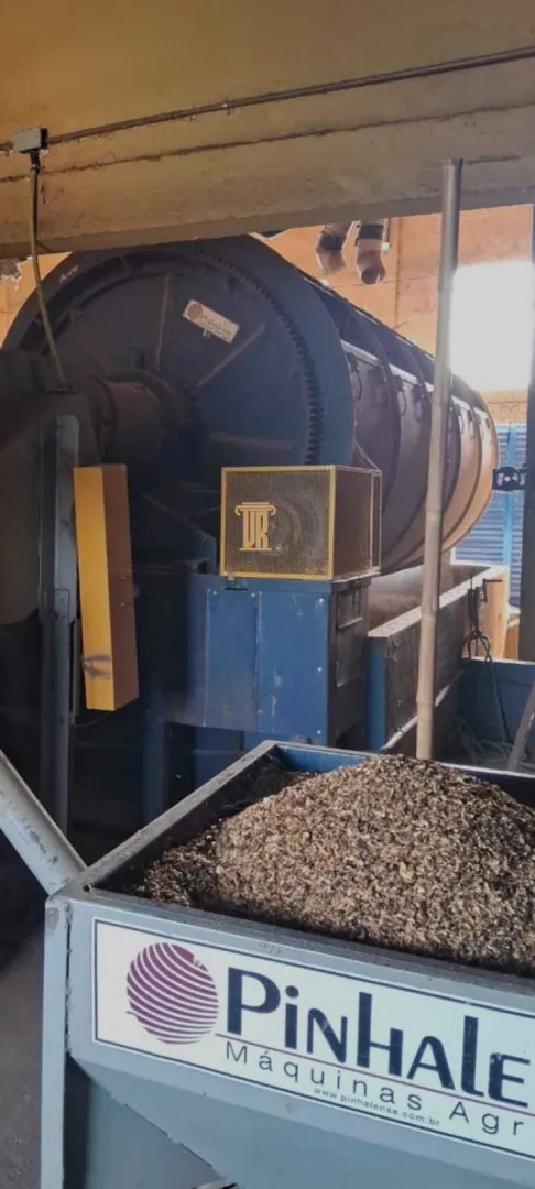 FAZENDA DE CAF&Eacute; COM TORREFA&Ccedil;&Atilde;O &Agrave; VENDA &ndash; PORTEIRA FECHADA &ndash; SUL DE MINAS/MG  São Lourenço - 