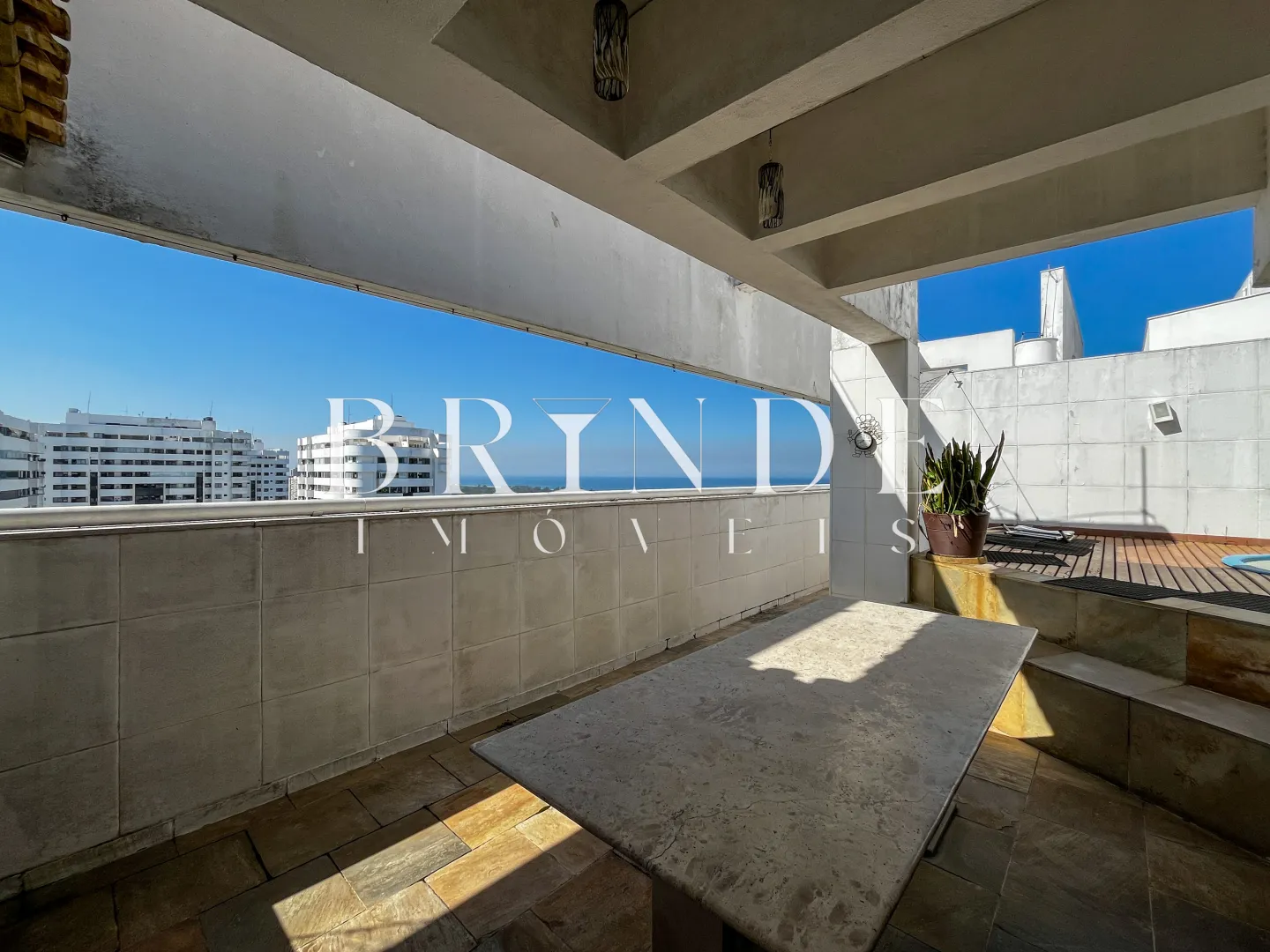 Cobertura Duplex &agrave; Venda Red Bali Avenida Djalma Ribeiro Rio de Janeiro - 