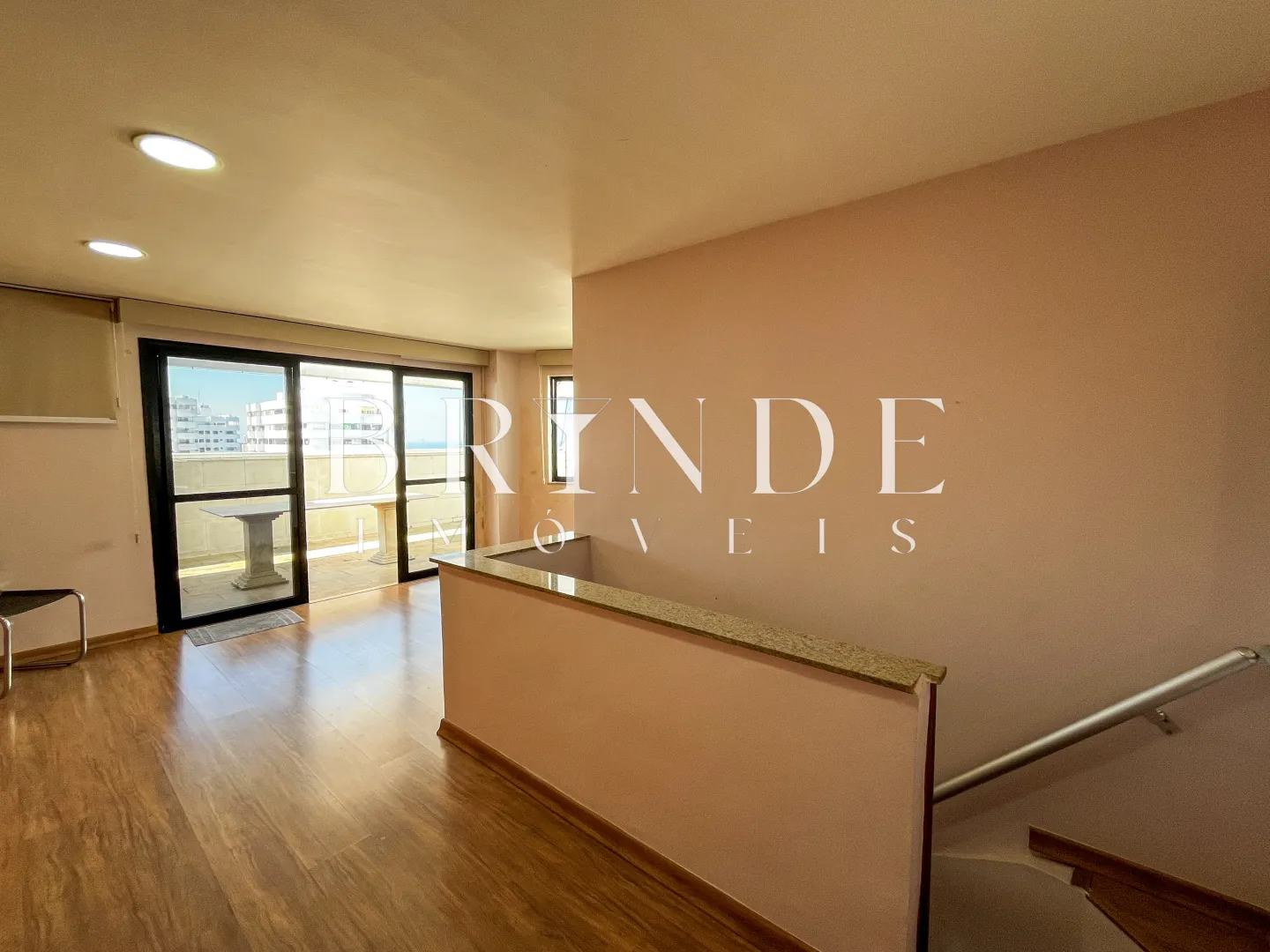 Cobertura Duplex &agrave; Venda Red Bali Avenida Djalma Ribeiro Rio de Janeiro - 