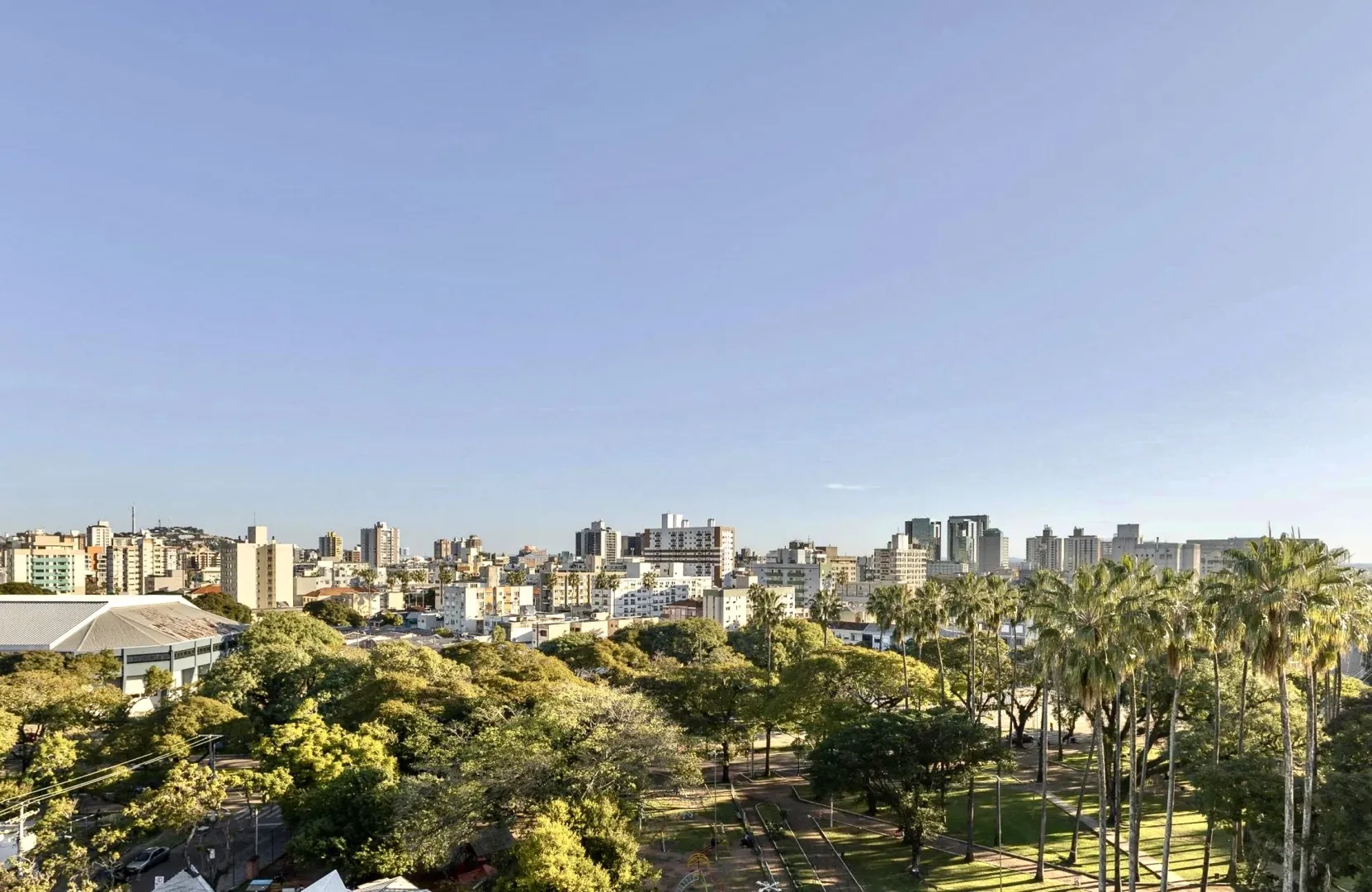 R$ 440.000 - &Oacute;TIMO APARTAMENTO - 66M2 - 2 DORM - SU&Iacute;TE - 1 VAGA - INFRA Rua José do Patrocínio Porto Alegre - 