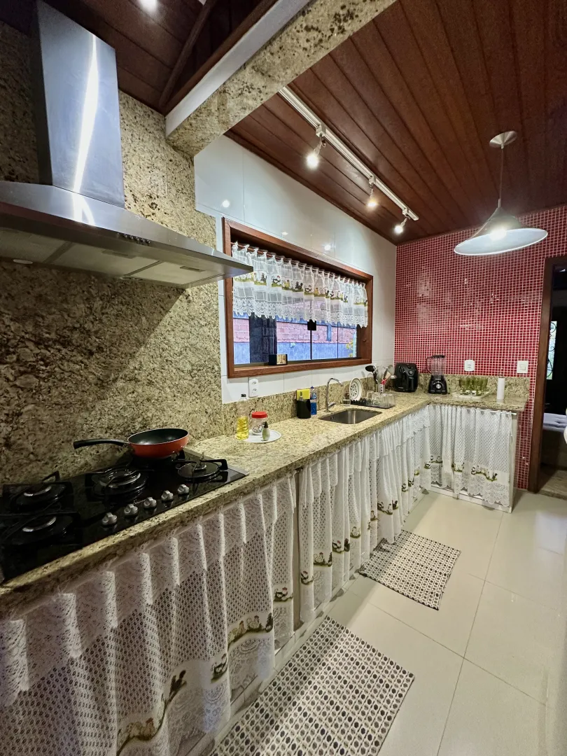 🏡 Casa de Alto Padr&atilde;o &agrave; Venda &ndash; Condom&iacute;nio Alpha 01 | Limoeiro &ndash; Guapimirim/RJ Estrada do Limoeiro Guapimirim - 