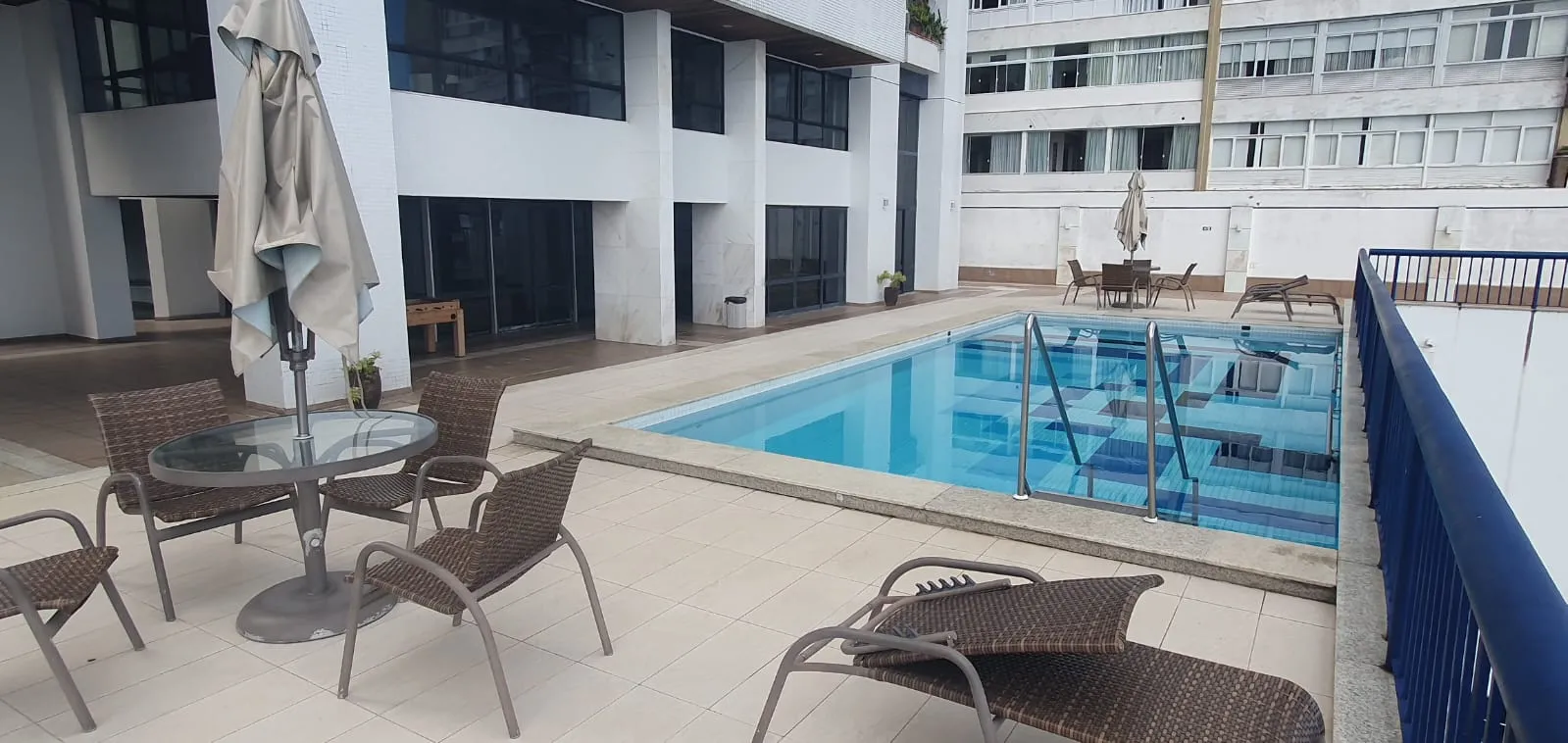 APARTAMENTO 3 QUARTOS SU&Iacute;TE VARANDA VISTA MAR PISCINA QUADRA ACADEMIA NA VIT&Oacute;RIA LOCA&Ccedil;&Atilde;O! Avenida Sete de Setembro Salvador - 