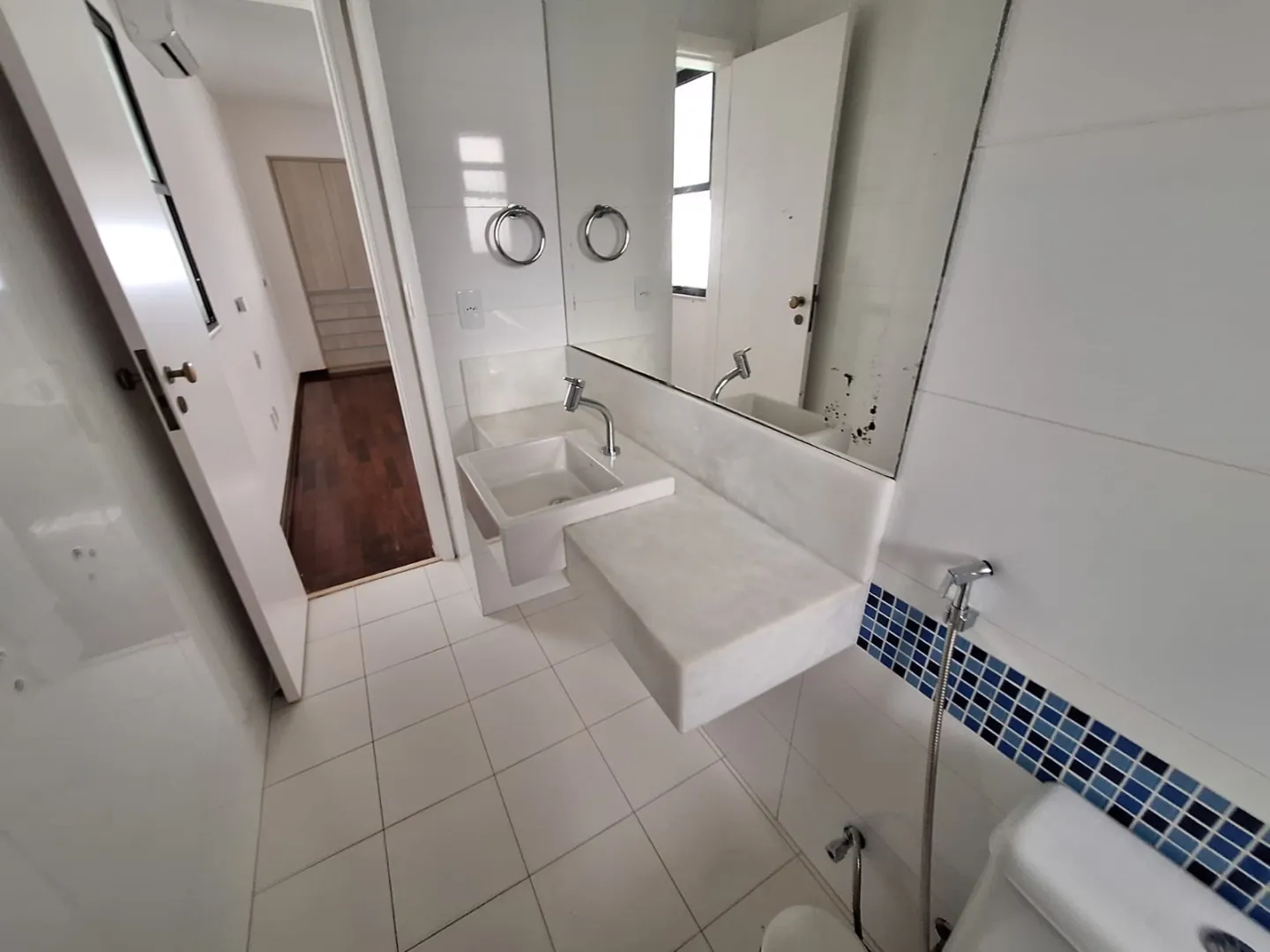 APARTAMENTO 3 QUARTOS SU&Iacute;TE VARANDA VISTA MAR PISCINA QUADRA ACADEMIA NA VIT&Oacute;RIA LOCA&Ccedil;&Atilde;O! Avenida Sete de Setembro Salvador - 