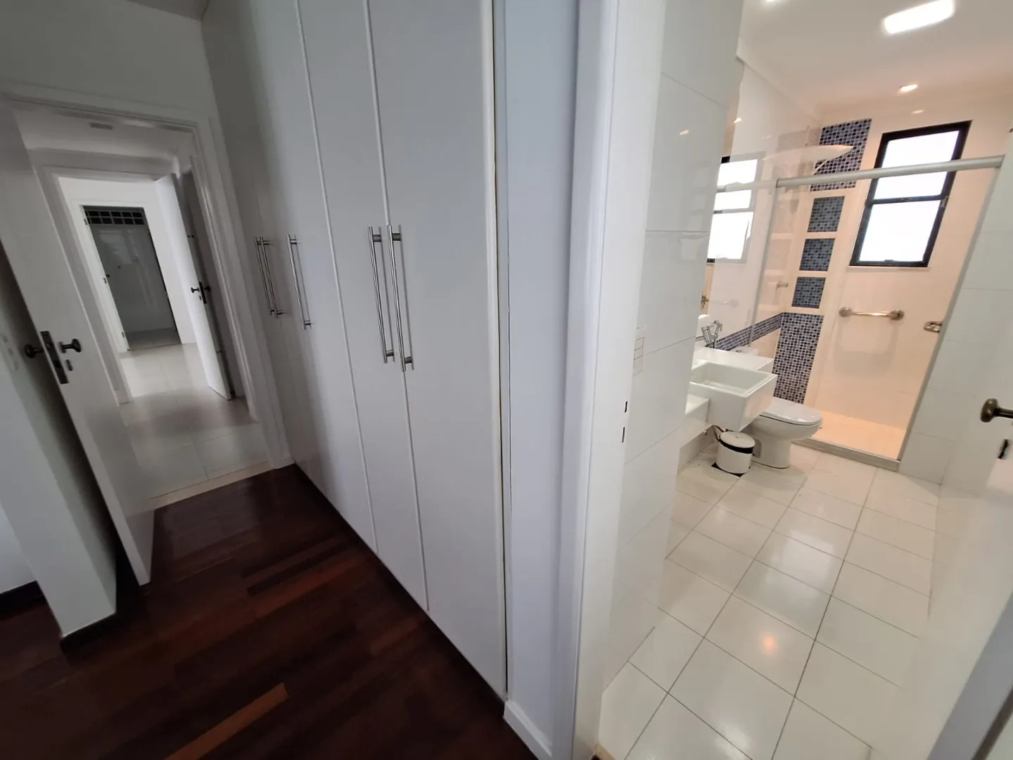 APARTAMENTO 3 QUARTOS SU&Iacute;TE VARANDA VISTA MAR PISCINA QUADRA ACADEMIA NA VIT&Oacute;RIA LOCA&Ccedil;&Atilde;O! Avenida Sete de Setembro Salvador - 