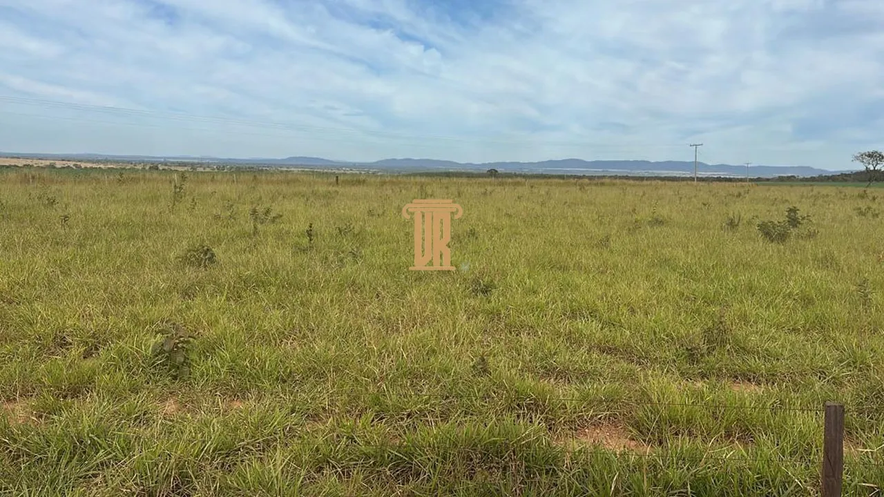 FAZENDA &Agrave; VENDA EM UNA&Iacute; COM 1.500 HECTARES&ndash; MG  Unaí - 
