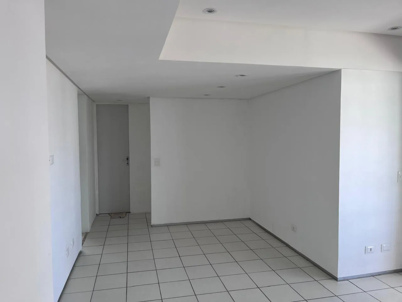 Apartamento de 66m&sup2; &agrave; Venda nos Aflitos | 2 Quartos | Su&iacute;te | Andar Alto Rua Luís Rodolfo de Araújo Recife - 
