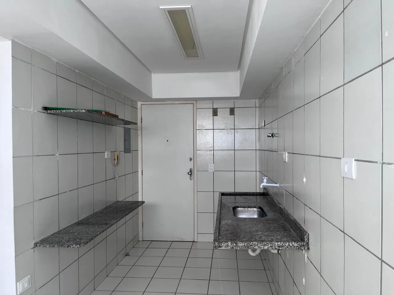 Apartamento de 66m&sup2; &agrave; Venda nos Aflitos | 2 Quartos | Su&iacute;te | Andar Alto Rua Luís Rodolfo de Araújo Recife - 