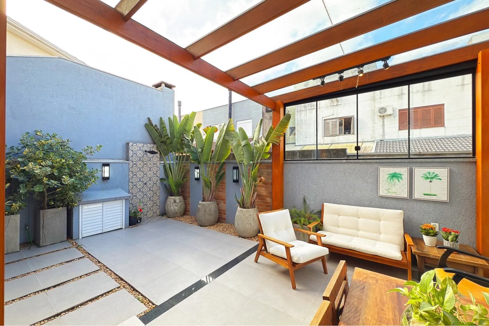 R$ 795.000 - MARAVILHOSA CASA EM CONDOM&Iacute;NIO FECHADO - 142M2 - 3 DORM - 2 VAGAS - INFRA Rua Carlos Maximiliano Fayet Porto Alegre - 