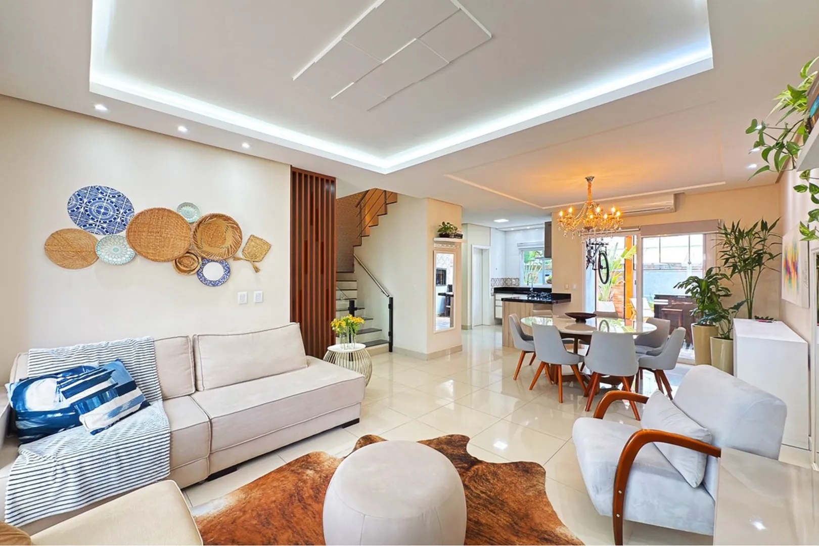 R$ 795.000 - MARAVILHOSA CASA EM CONDOM&Iacute;NIO FECHADO - 142M2 - 3 DORM - 2 VAGAS - INFRA Rua Carlos Maximiliano Fayet Porto Alegre - 