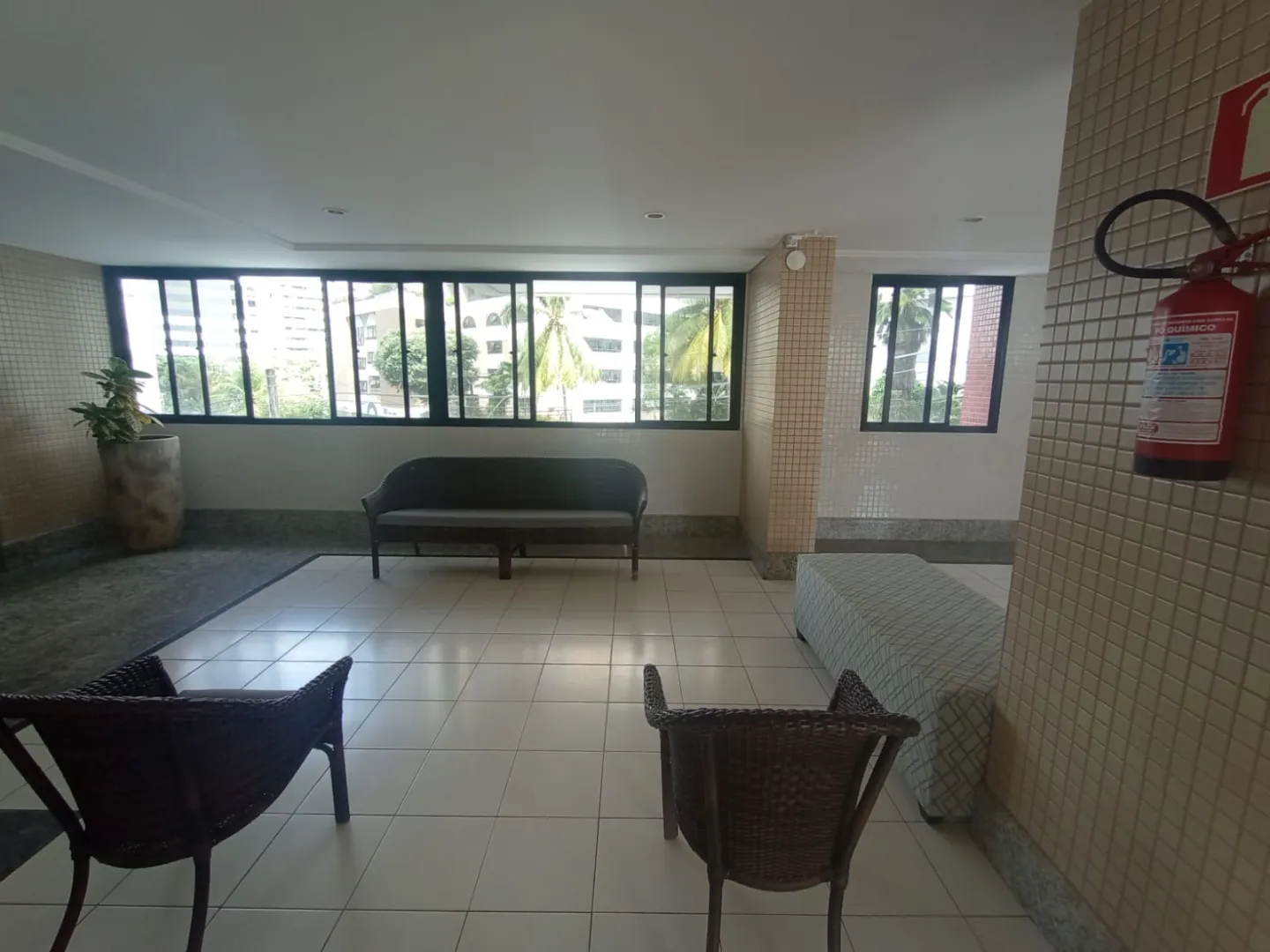 APARTAMENTO NASCENTE 3 QUARTOS 2 GARAGENS PISCINA ACADEMIA &Agrave; VENDA NA PITUBA! Rua Piauí Salvador - 