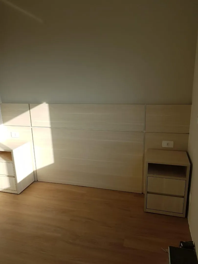 Apartamento a venda com 54m&sup2; sendo 2 dormit&oacute;rios, suite, varanda e uma vaga; Av. César Abraão Osasco - 