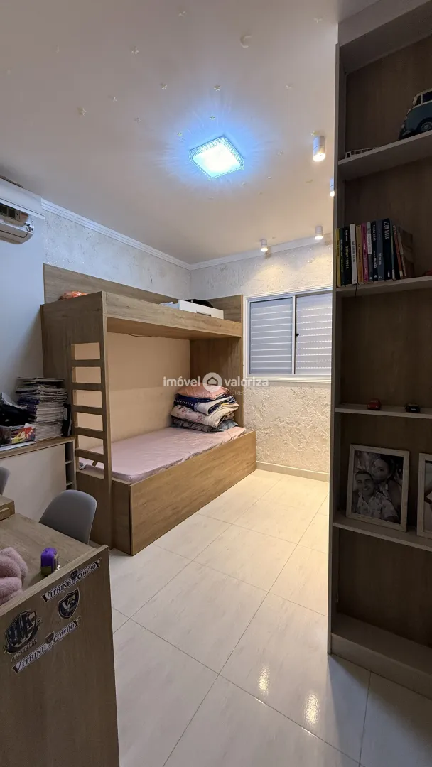 Casa rec&eacute;m-reformada em condom&iacute;nio fechado em Avar&eacute;  Avaré - 