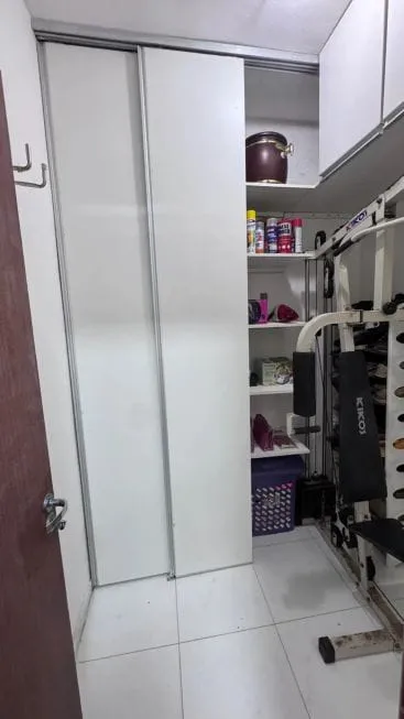 4 QUARTOS SU&Iacute;TE REFORMADO DEPEND&Ecirc;NCIA GARAGEM ESCADA &Agrave; VENDA NO CANELA! Rua Desembargador Gonçalves Salvador - 