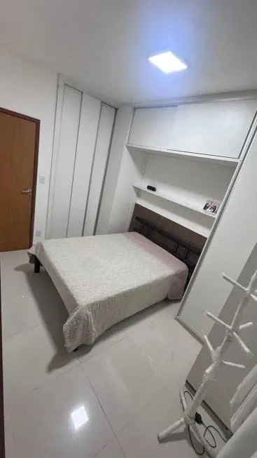 4 QUARTOS SU&Iacute;TE REFORMADO DEPEND&Ecirc;NCIA GARAGEM ESCADA &Agrave; VENDA NO CANELA! Rua Desembargador Gonçalves Salvador - 