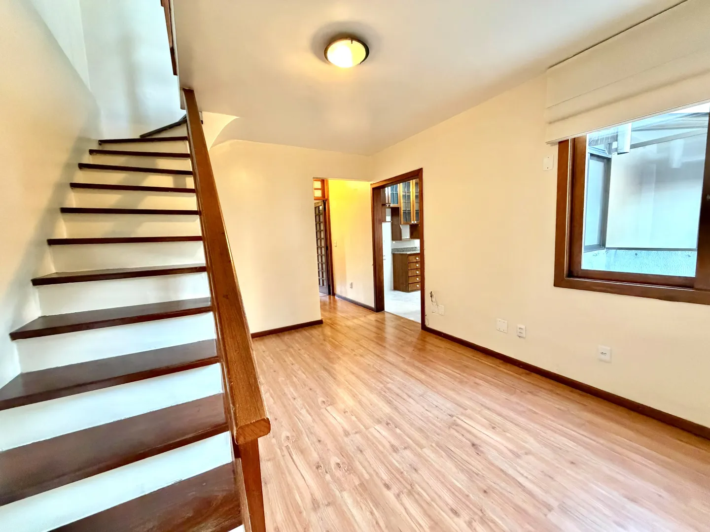 R$ 720.000 | COBERTURA | 146M&sup2; | 1 SU&Iacute;TE | 1 VAGA | PETR&Oacute;POLIS | PORTO ALEGRE - RS Avenida Montenegro Porto Alegre - 