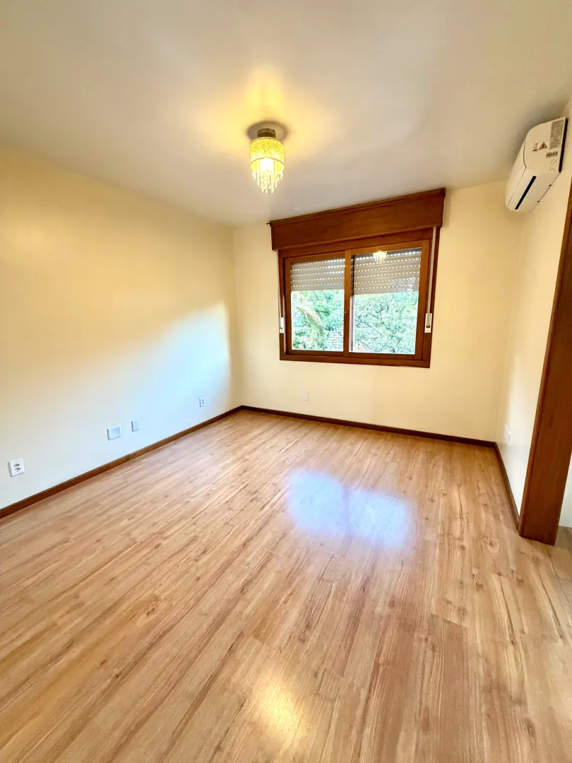 R$ 720.000 | COBERTURA | 146M&sup2; | 1 SU&Iacute;TE | 1 VAGA | PETR&Oacute;POLIS | PORTO ALEGRE - RS Avenida Montenegro Porto Alegre - 