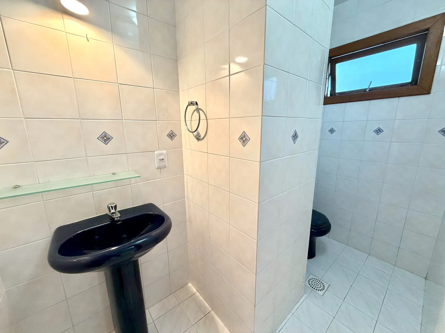 R$ 720.000 | COBERTURA | 146M&sup2; | 1 SU&Iacute;TE | 1 VAGA | PETR&Oacute;POLIS | PORTO ALEGRE - RS Avenida Montenegro Porto Alegre - 
