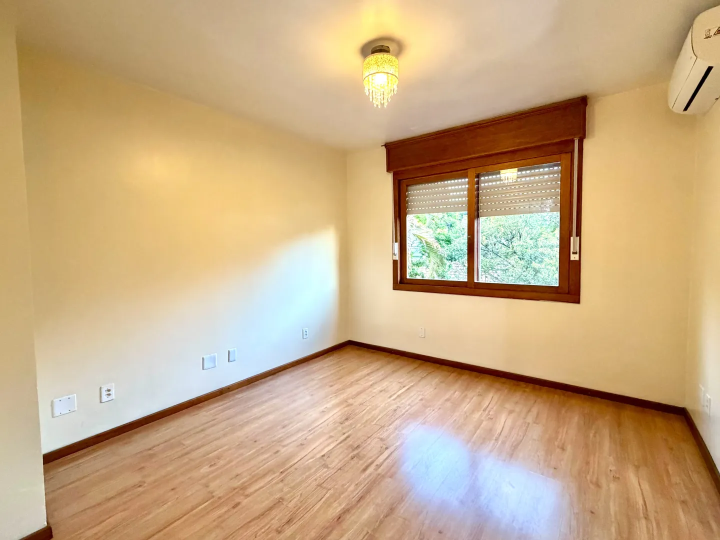 R$ 720.000 | COBERTURA | 146M&sup2; | 1 SU&Iacute;TE | 1 VAGA | PETR&Oacute;POLIS | PORTO ALEGRE - RS Avenida Montenegro Porto Alegre - 