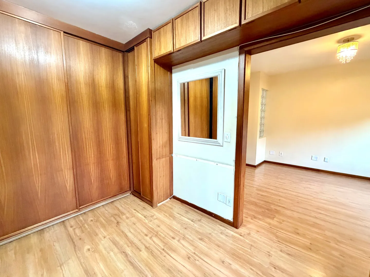 R$ 720.000 | COBERTURA | 146M&sup2; | 1 SU&Iacute;TE | 1 VAGA | PETR&Oacute;POLIS | PORTO ALEGRE - RS Avenida Montenegro Porto Alegre - 