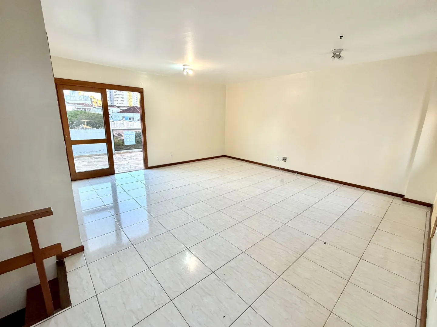 R$ 720.000 | COBERTURA | 146M&sup2; | 1 SU&Iacute;TE | 1 VAGA | PETR&Oacute;POLIS | PORTO ALEGRE - RS Avenida Montenegro Porto Alegre - 